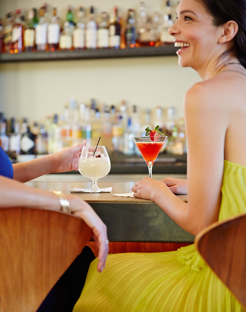 Drinks at Solbar Restaurant  | Trinette+Chris Photographers
