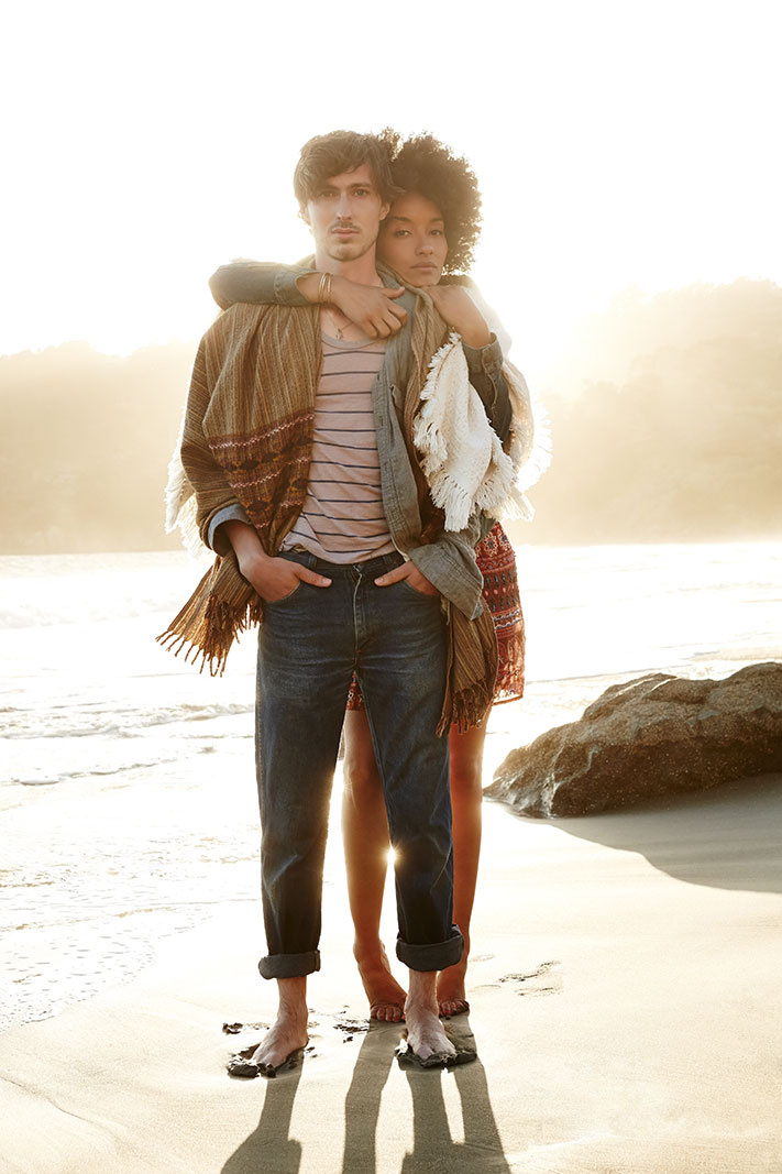 Hip couple at Muir Beach, CA  | Trinette+Chris Photographers