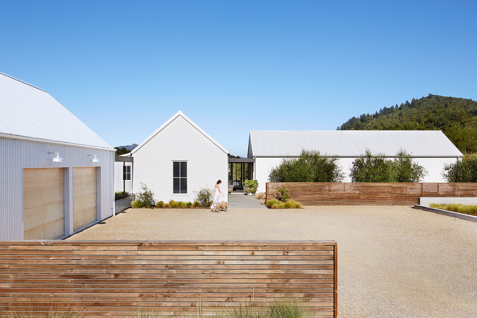Architecture image of farmhouse  | Trinette+Chris Photographers